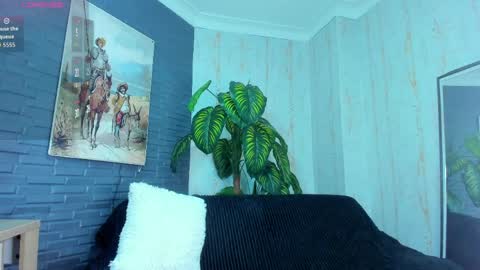 shirley_taylor_ online show from April 10, 11:38 am