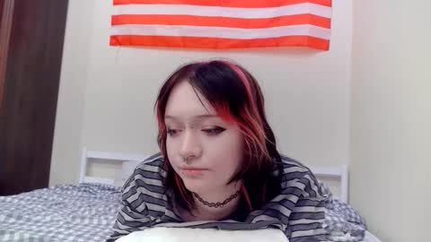 Luna online show from February 11, 8:54 pm