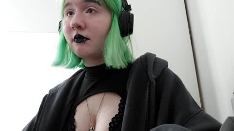 Xena online show from May 15, 3:26 pm