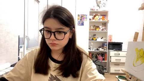 Marie online show from March 31, 2:28 pm