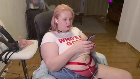 Mimi   online show from March 6, 8:37 pm