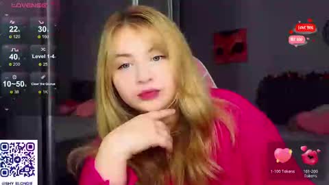Snapshot of shy_blondiee chatting on January 31, 10:52 pm Molly online show from January 31, 10:52 pm