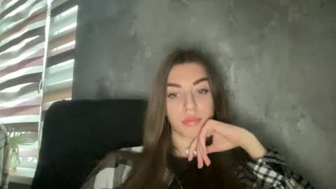 shy_cute07 online show from November 12, 1:20 pm