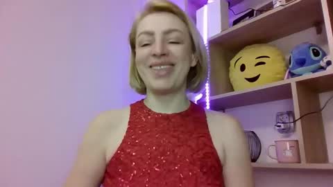 shy_girl80 online show from March 9, 6:33 pm