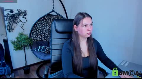 shycherry_ online show from May 6, 1:37 pm