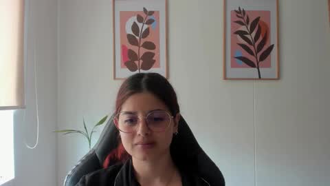 shylittlebunny online show from February 13, 4:41 pm