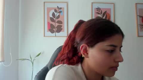 shylittlebunny online show from February 11, 4:08 pm