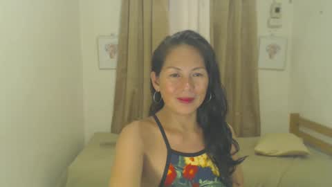 Snapshot of shyn_ann chatting on February 27, 5:15 pm shyn_ann online show from February 27, 5:15 pm