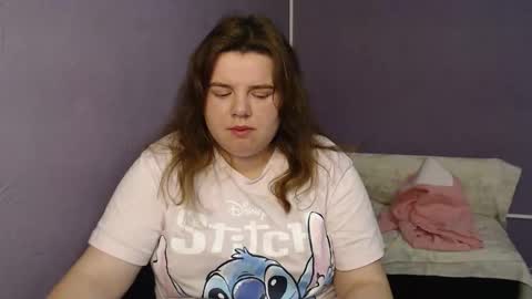 Snapshot of shyness_girl chatting on October 1, 10:31 am Bethany online show from October 1, 10:31 am