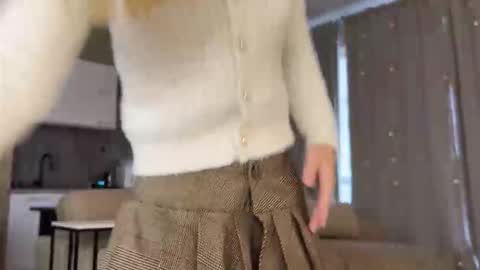 Aurora online show from October 12, 6:27 am