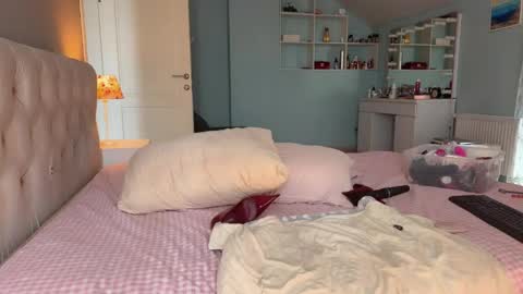 sialone online show from April 20, 8:28 am