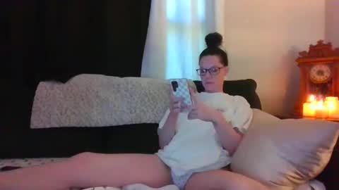 Mrs. St. Patrickk online show from April 21, 3:08 pm