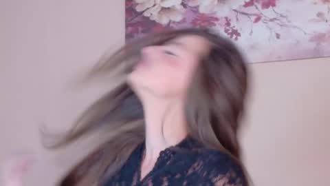 sienna_voss online show from April 30, 8:36 pm