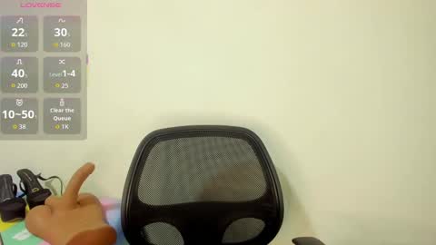 Snapshot of siennavalera chatting on October 7, 6:56 pm Sienna online show from October 7, 6:56 pm