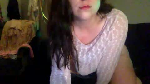 siennavia online show from February 15, 7:51 am