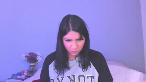 siirena online show from December 15, 8:36 pm