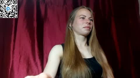 JULIANA online show from April 27, 9:12 pm