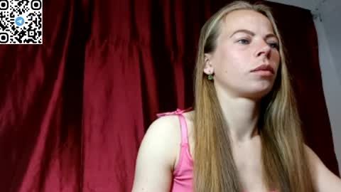 JULIANA online show from April 22, 7:44 pm