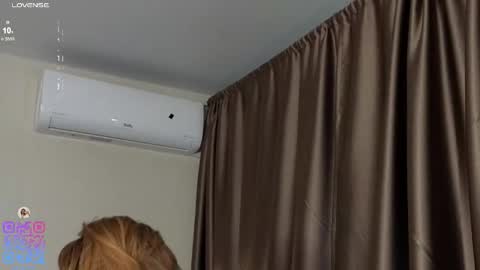 Call me Mia online show from November 18, 3:24 pm