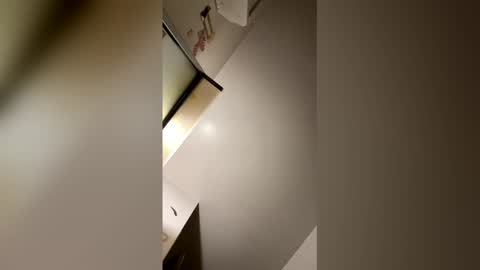 SilkyBvtter online show from April 26, 4:38 pm