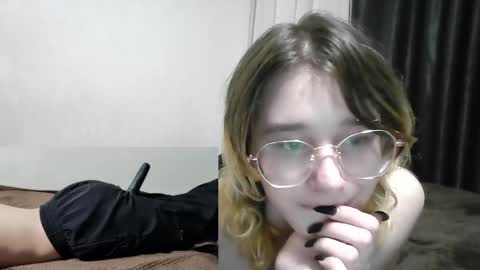 Kate online show from May 19, 7:43 pm