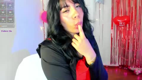 Snapshot of silvanna_moore chatting on February 26, 5:21 pm Silvanna online show from February 26, 5:21 pm