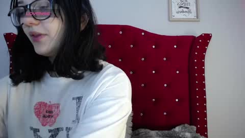 Snapshot of silvia_ls chatting on December 16, 10:24 pm silvia_ls online show from December 16, 10:24 pm