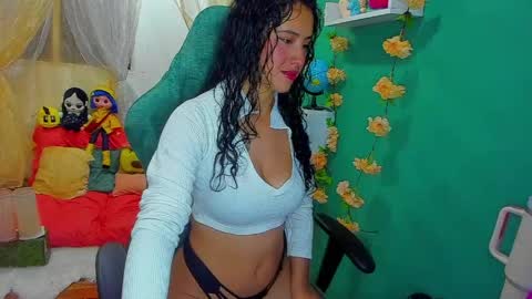 Simon Simpson          Modelo Independiente online show from April 26, 3:15 am