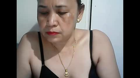 Carolyn online show from April 20, 1:41 am