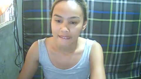 simply__me online show from March 8, 5:11 am