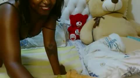 simply_eve1 online show from May 14, 2:50 am