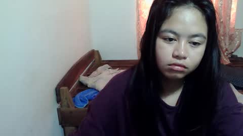 Snapshot of simplypretty_monica chatting on October 6, 1:22 am simplypretty_monica online show from October 6, 1:22 am