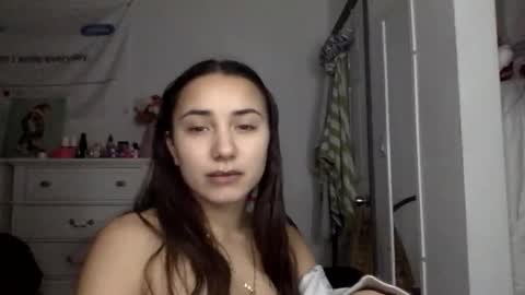 simplyscxarlet online show from January 8, 1:20 am