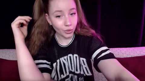 Snapshot of sindiwatsoon chatting on February 8, 2:27 pm Sindi online show from February 8, 2:27 pm