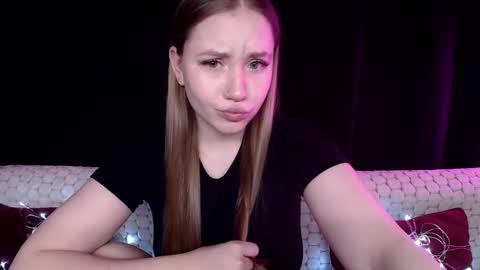 Snapshot of sindiwatsoon chatting on December 12, 3:48 pm Sindi online show from December 12, 3:48 pm