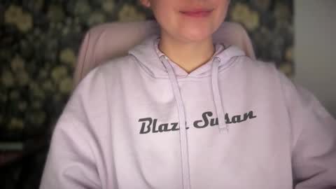 Sindra online show from November 3, 10:36 pm