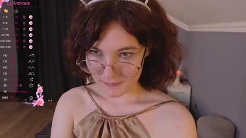 Eva online show from March 6, 9:10 pm