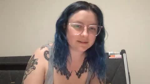 sinfulvixenxoxo online show from March 18, 3:33 am