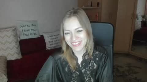 sirenasilk online show from April 24, 12:30 pm