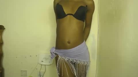 sizzly_ass online show from April 21, 9:38 am