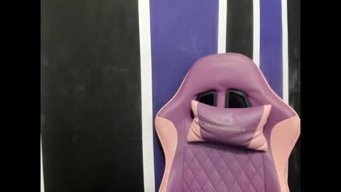 Skarleth online show from March 11, 5:37 pm