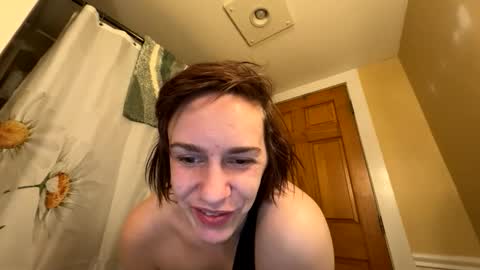 skaterbate222 online show from March 15, 7:16 pm