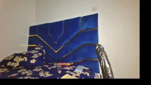 skinnyasssexyboobs online show from March 7, 5:47 am