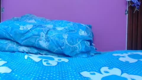 barbi online show from April 25, 1:19 am