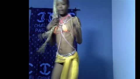 Linda independent model online show from February 13, 6:20 pm