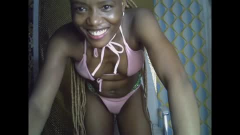 Linda independent model online show from August 6, 10:17 pm