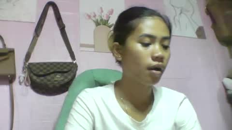 skinnybodyme24 online show from November 17, 1:28 am