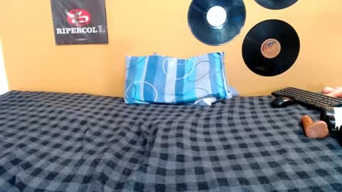 VERUS online show from April 24, 10:01 pm