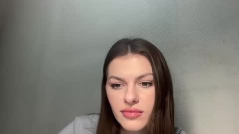 skirenna online show from January 8, 11:20 pm