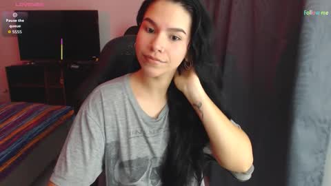 Snapshot of sky_lover_ chatting on October 12, 10:17 am Sky online show from October 12, 10:17 am